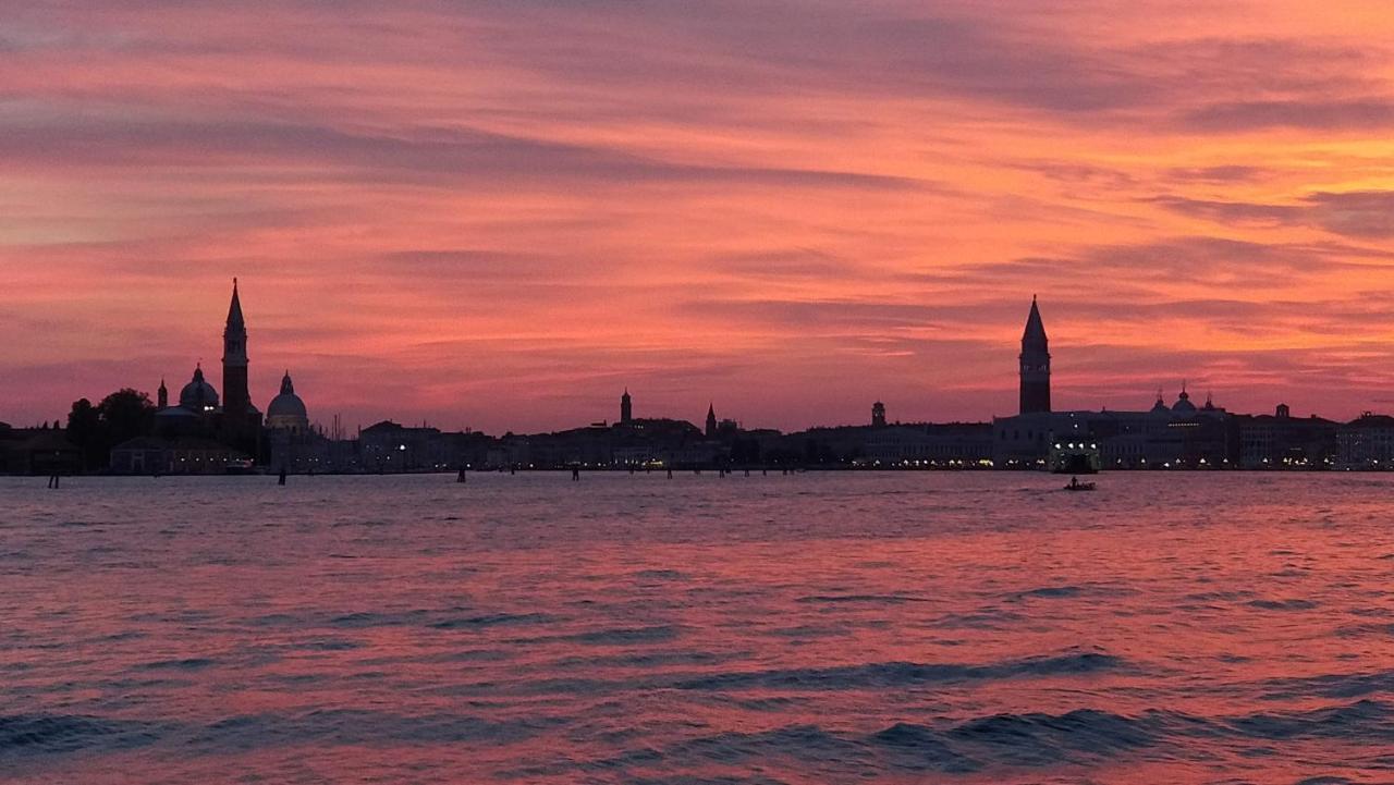 Porte Di Venezia, Tessera Aeroporto Favaro Veneto Eksteriør bilde